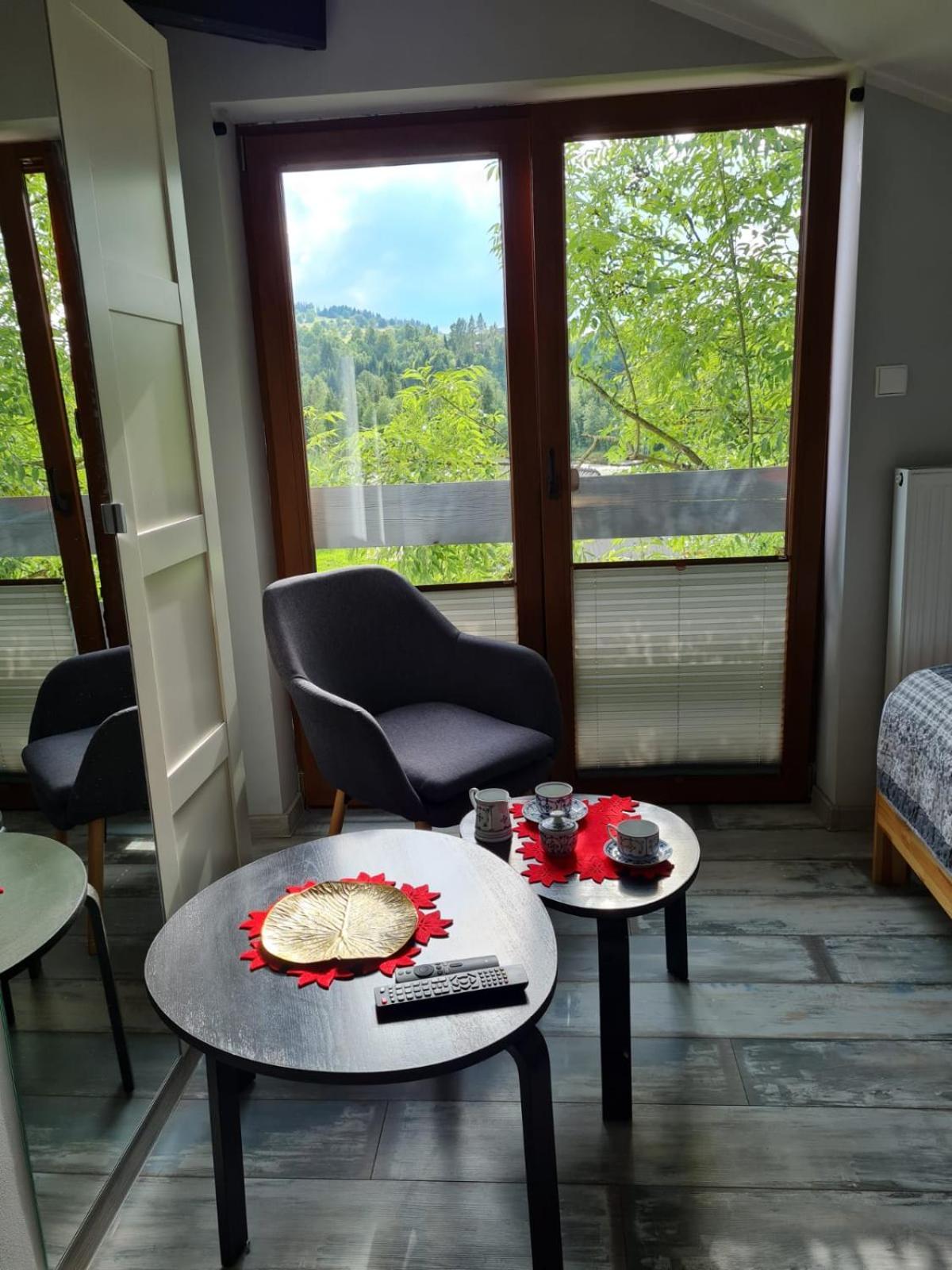 Koliba Nad Bialka Czarna Gora Bed & Breakfast エクステリア 写真