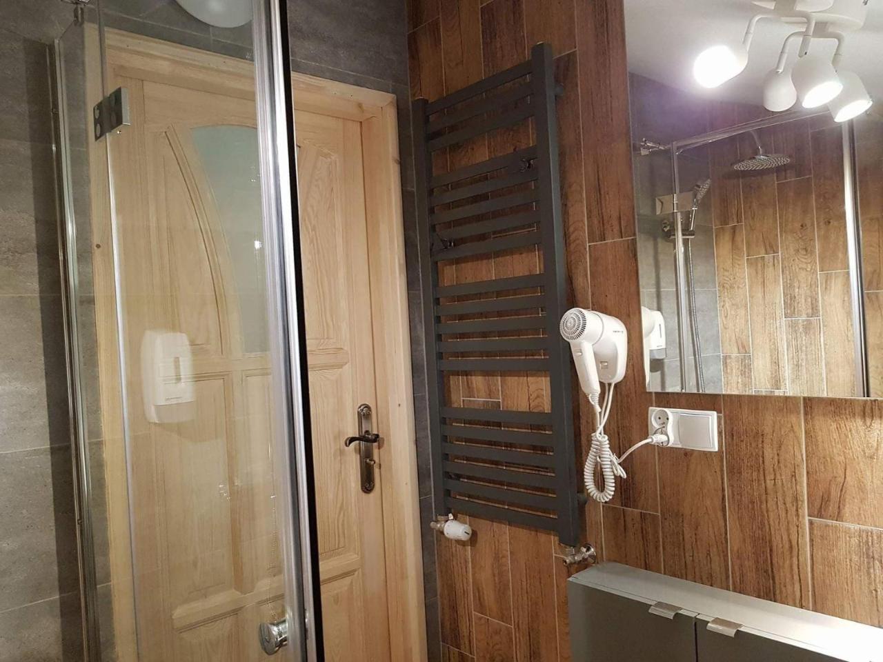 Koliba Nad Bialka Czarna Gora Bed & Breakfast エクステリア 写真